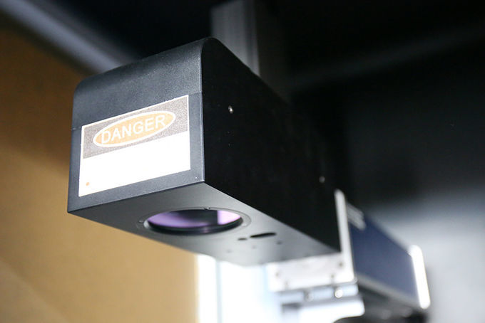 3W UV Laser Marking Machine For Glass Plastic And Other Non-Metallic Materials 1